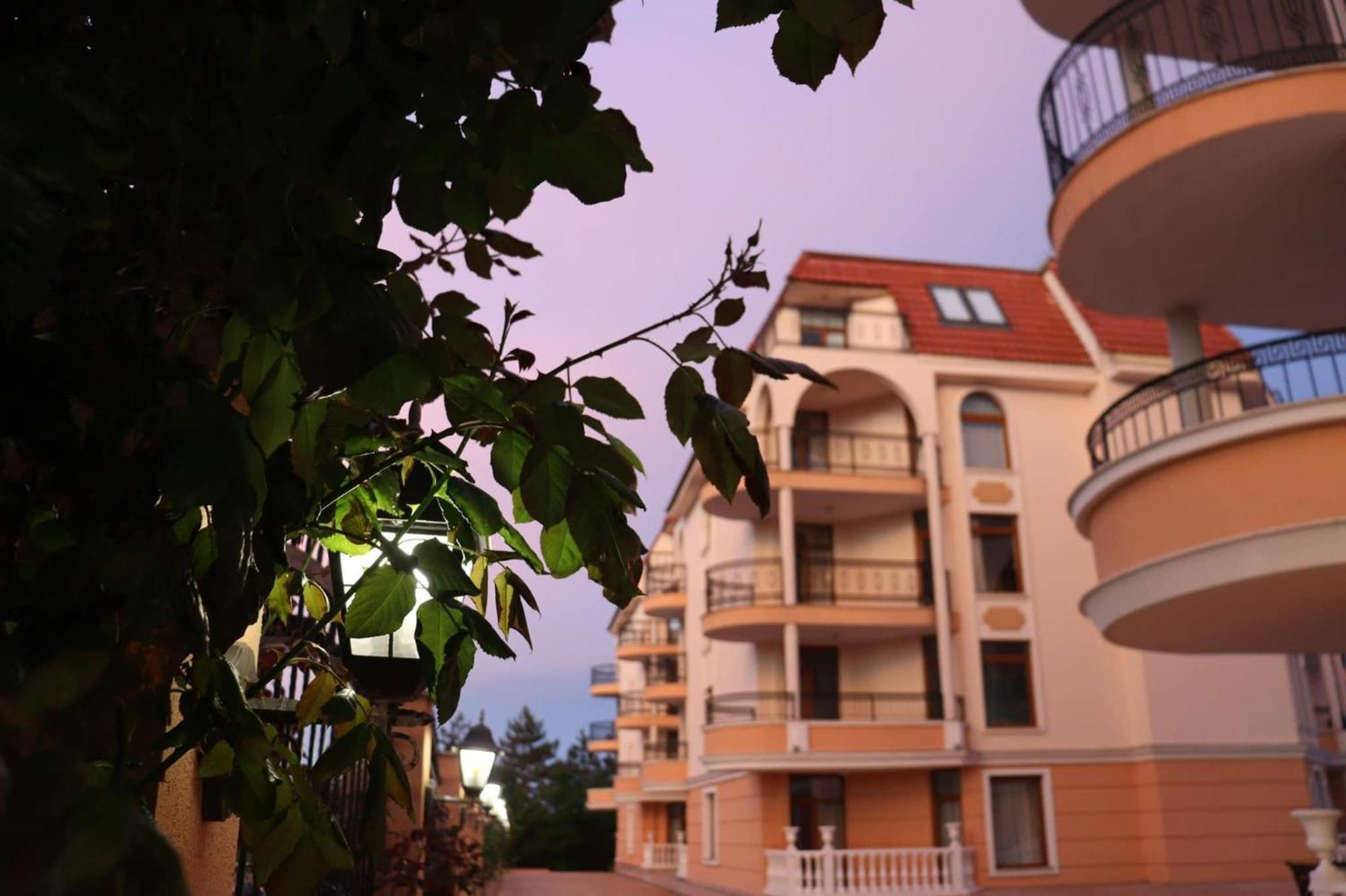 Apart Hotel Apolonia Palace Sinemoretz Exterior foto